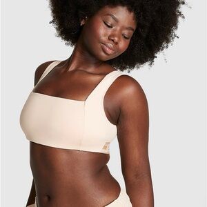 Victoria Secret New in package never open xl sports bra